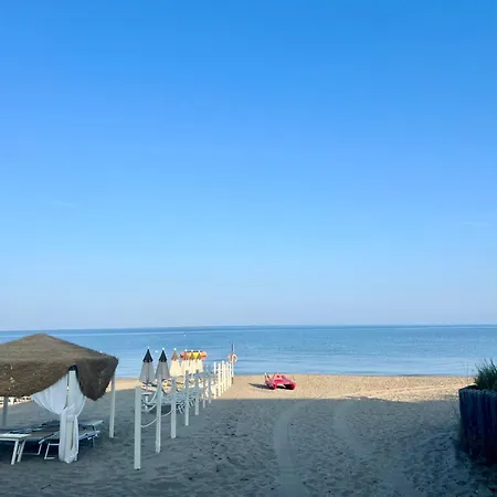 Tra Cielo E Mare Сан-Винченцо